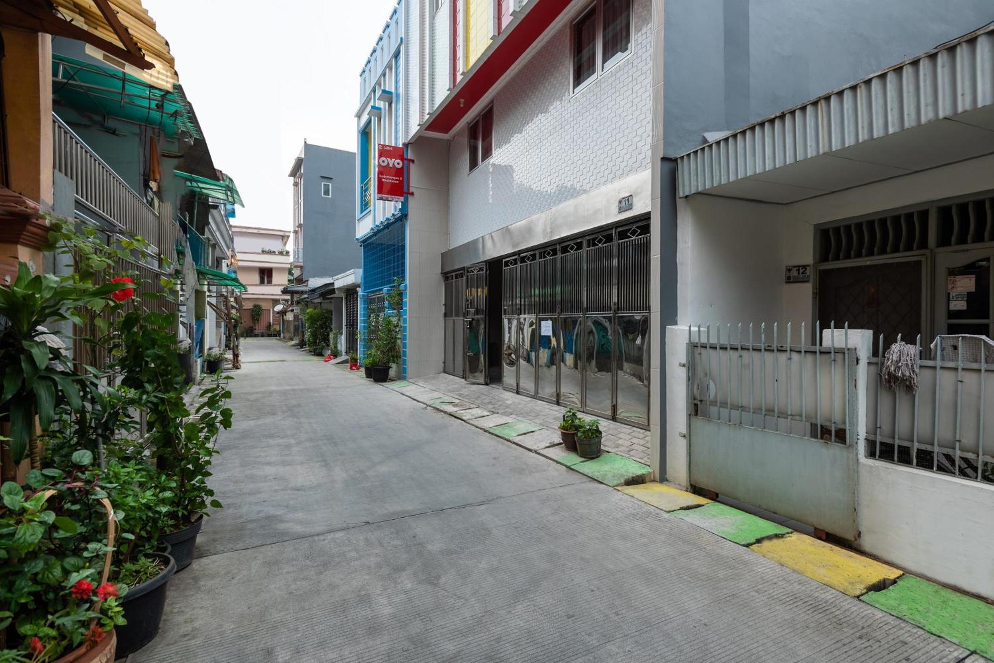 Oyo Life 3284 Pademangan 3 Residence Jakarta Extérieur photo